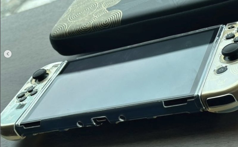 Funda de silicón y vidrio 9H para Switch OLED